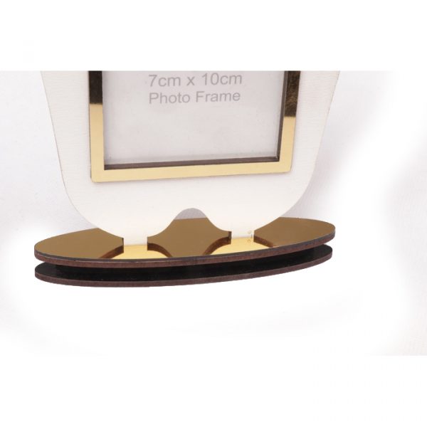 قاب عکس تاج دار